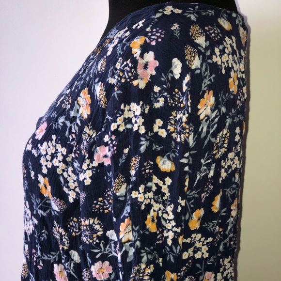 🛍️New Wallflower Boho Floral Top - Picture 10 of 14